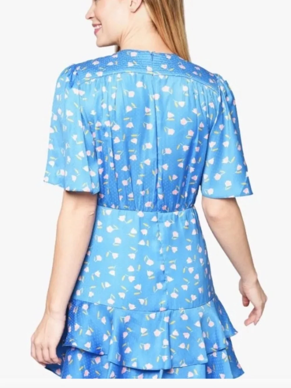 SAYLOR Mel Blue Floral Mini Dress - Size Large 💙💗💙